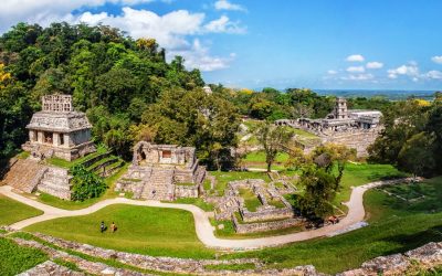 Archaeological ruins in Palenque's natural park