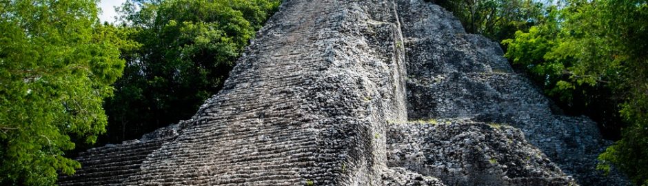 Yacimiento ruinas mayas